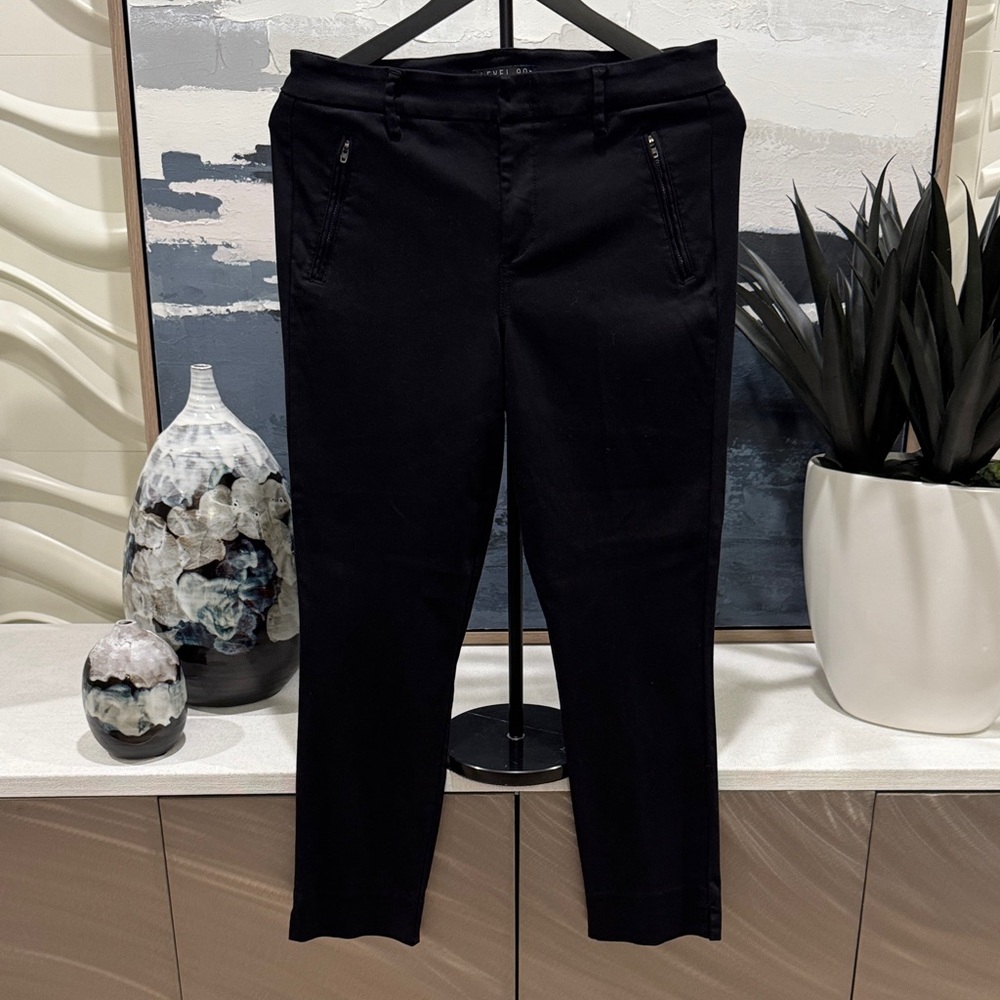 Level 99 Black Ankle Jeans